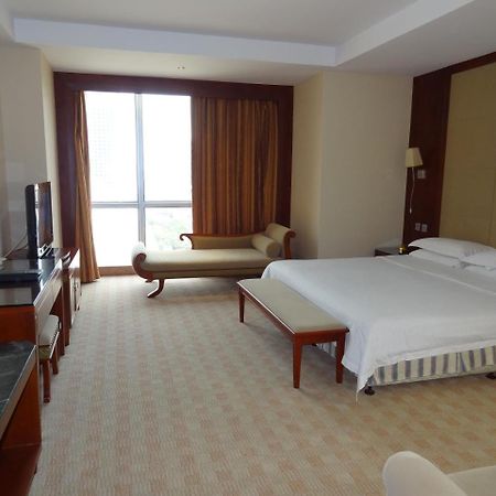 Shijiazhuang Yanshan Hotel Exterior photo